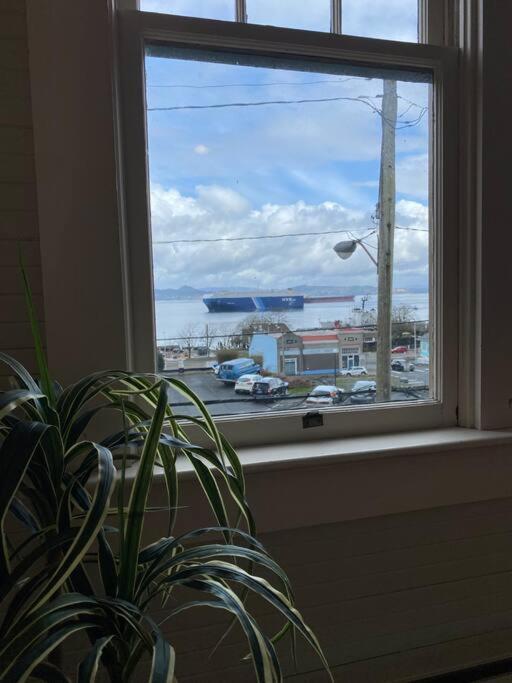 Historic Downtown Riverview Flat, No 3 Astoria Esterno foto